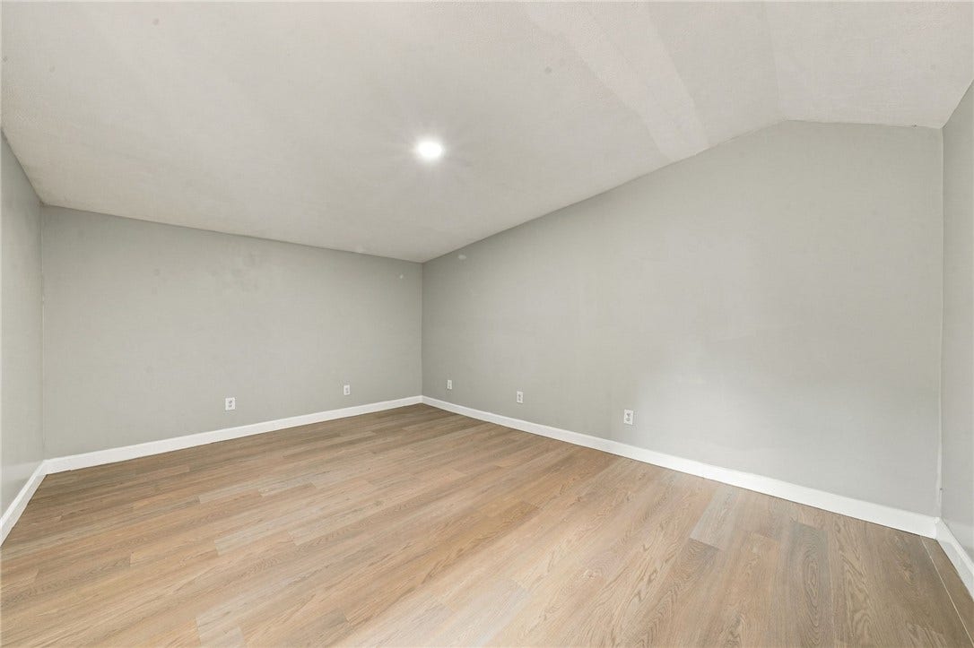 10 Euclid, Point Marion, PA 15474 Bedroom 4