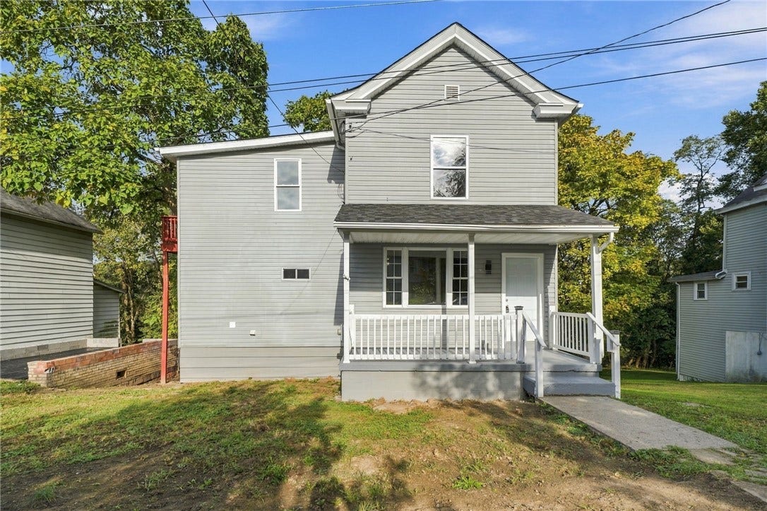 10 Euclid, Point Marion, PA 15474 Front of house