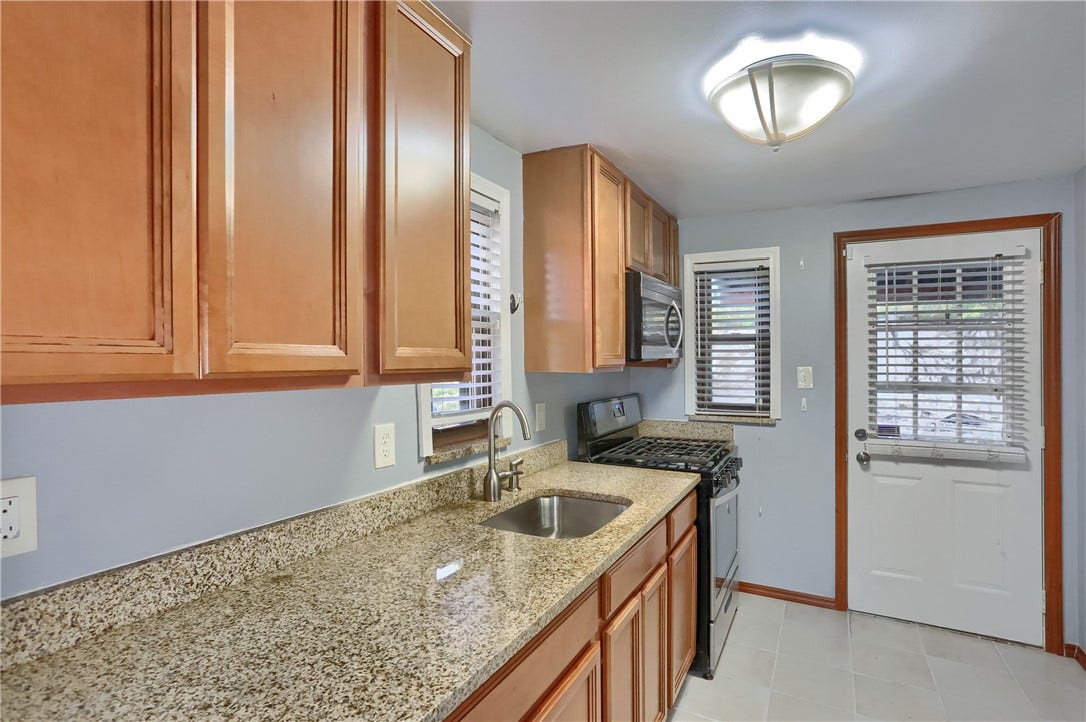 4320 Coleridge St, Pittsburgh, PA 15201 4320 Coleridge St, Pittsburgh, PA 15201