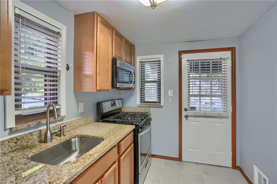 4320 Coleridge St, Pittsburgh, PA 15201 4320 Coleridge St, Pittsburgh, PA 15201