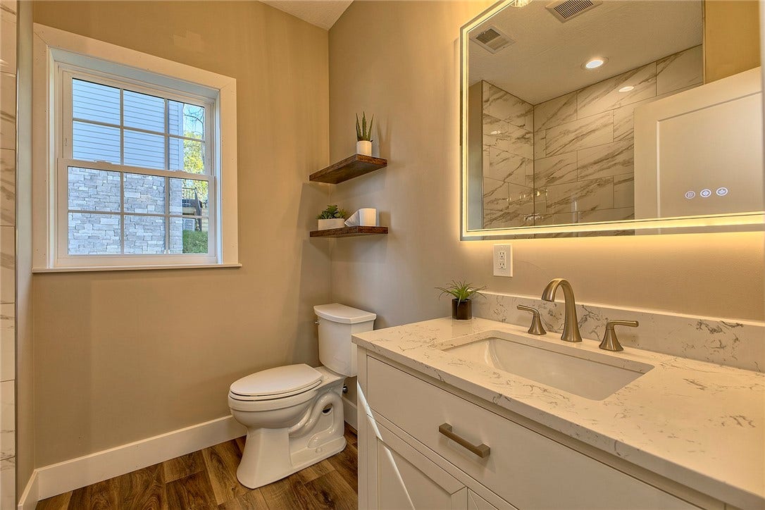 444 Wendel Rd, Irwin, PA 15642