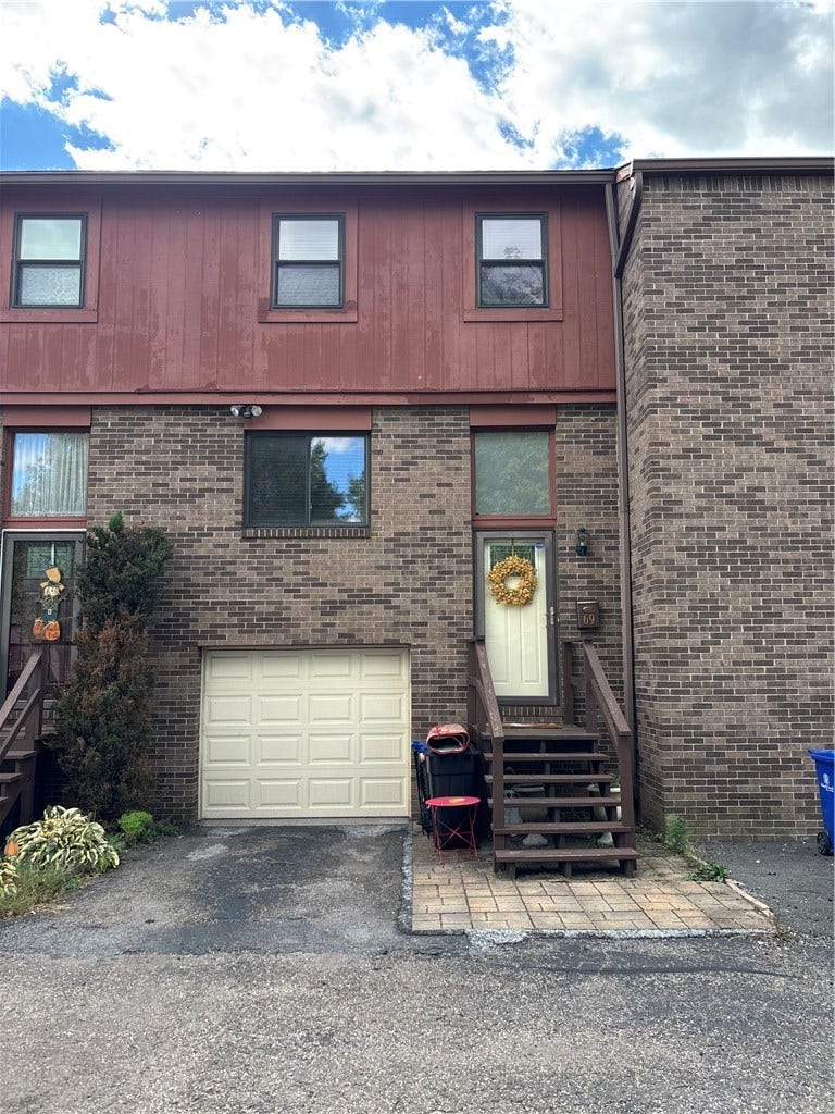 69 Universal Street, Bridgeville, PA 15017 69 Universal Street, Bridgeville, PA 15017