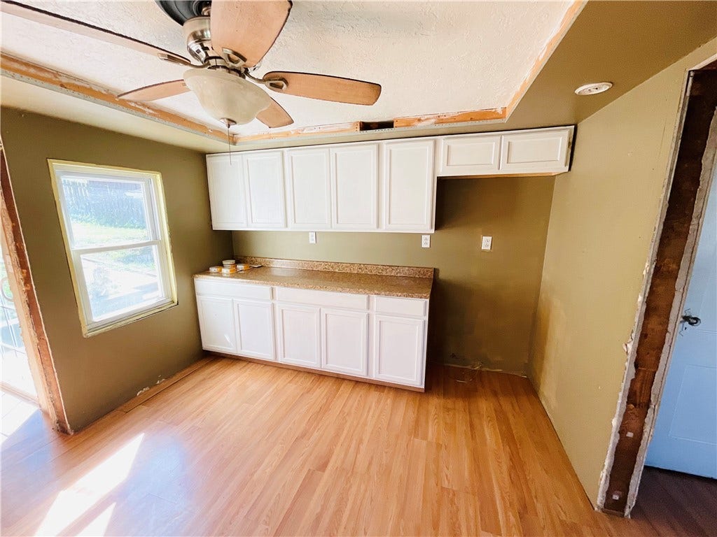 158 N Water St, West Newton, PA 15089