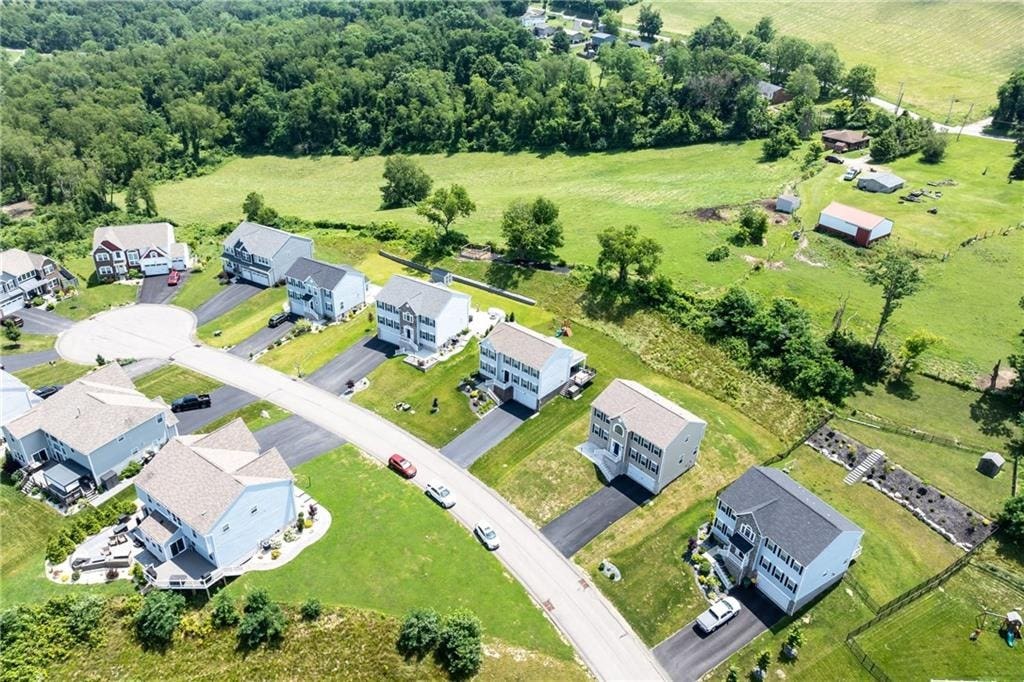 304 Rose Hill Ct, Canonsburg, PA 15317