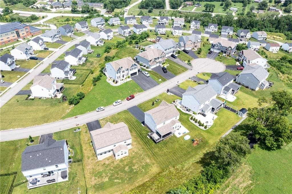 304 Rose Hill Ct, Canonsburg, PA 15317