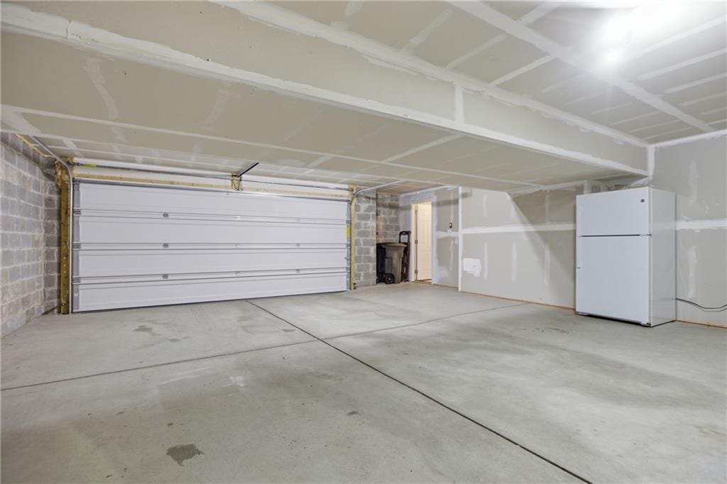 304 Rose Hill Ct, Canonsburg, PA 15317