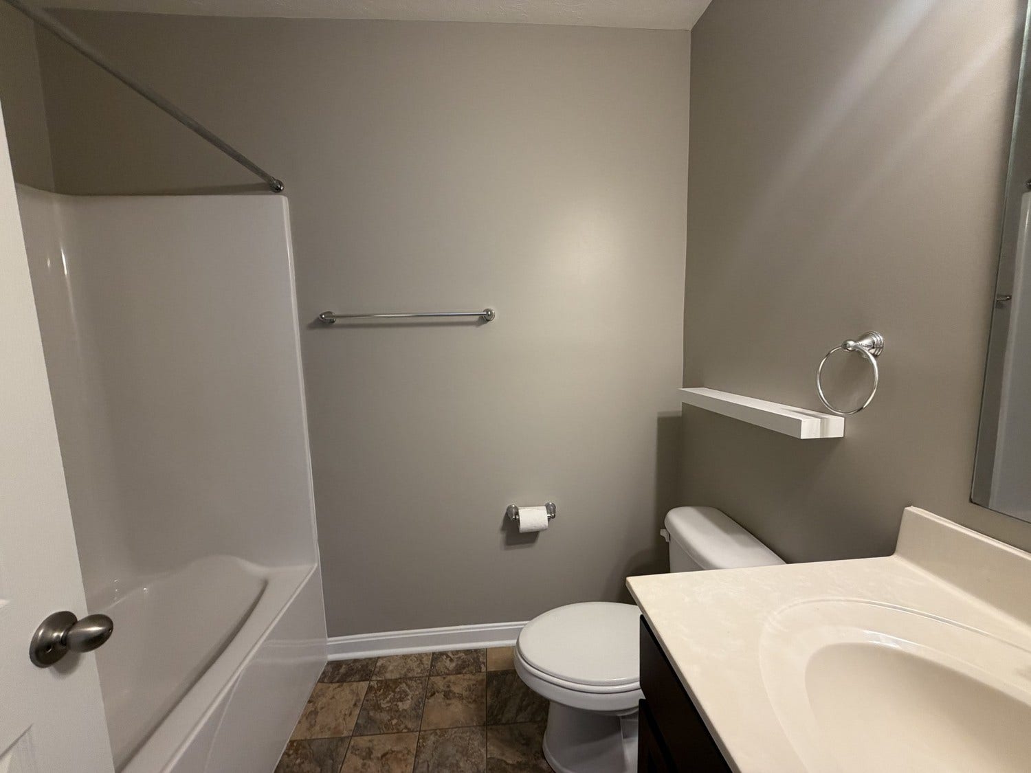 304 Rose Hill Ct, Canonsburg, PA 15317