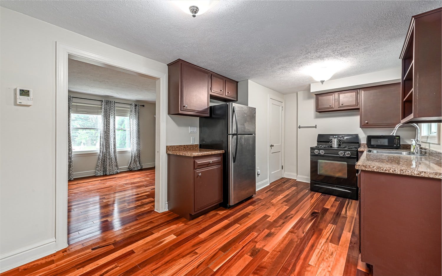 15 Avon Drive, Pittsburgh, PA 15202