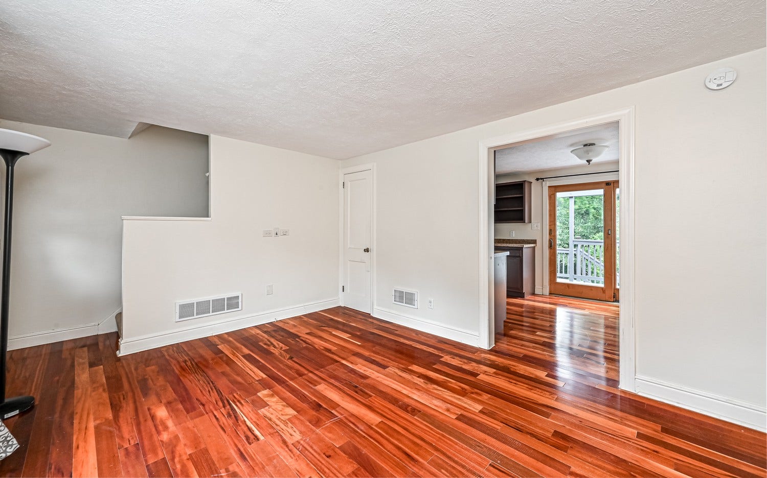 15 Avon Drive, Pittsburgh, PA 15202