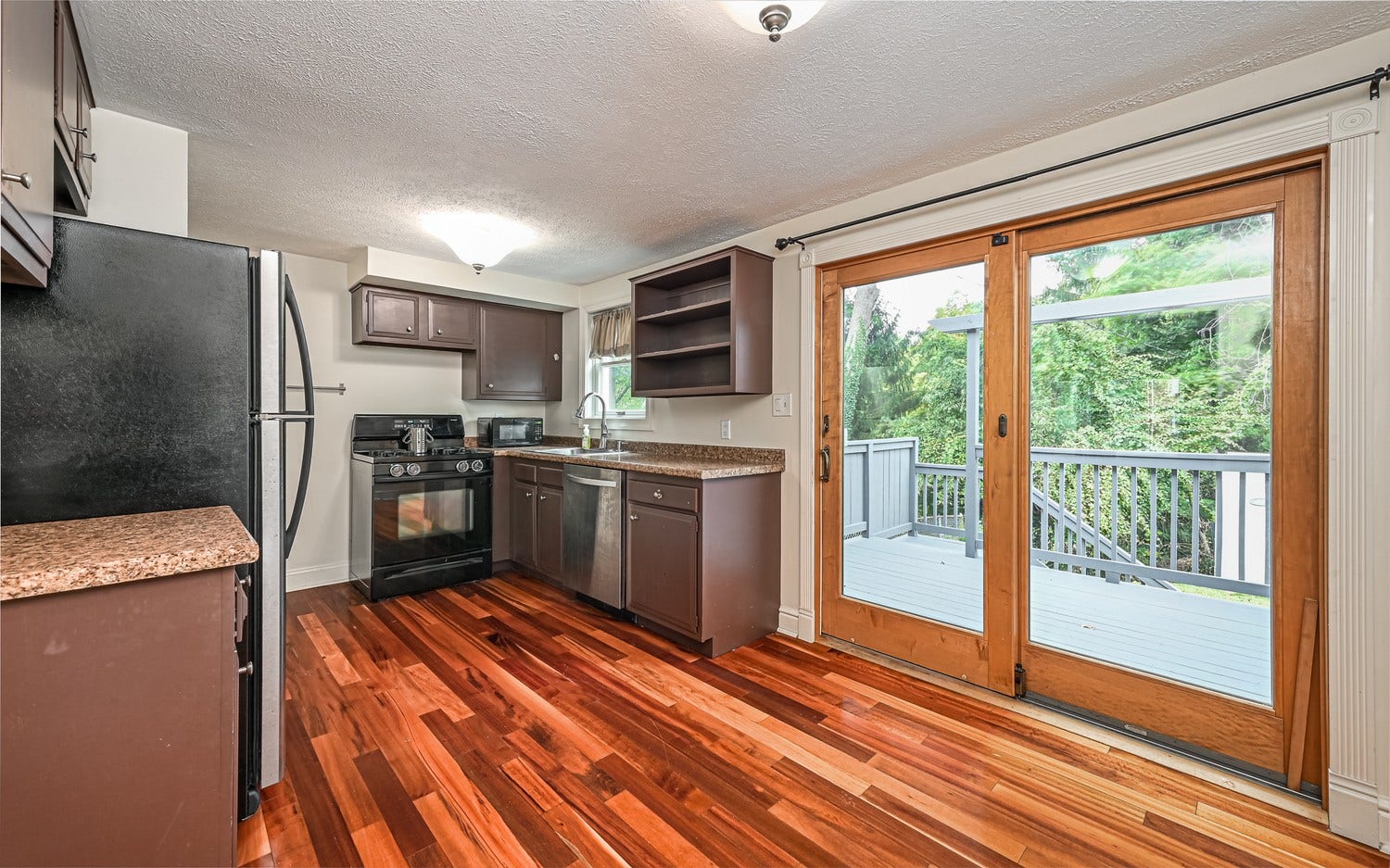 15 Avon Drive, Pittsburgh, PA 15202