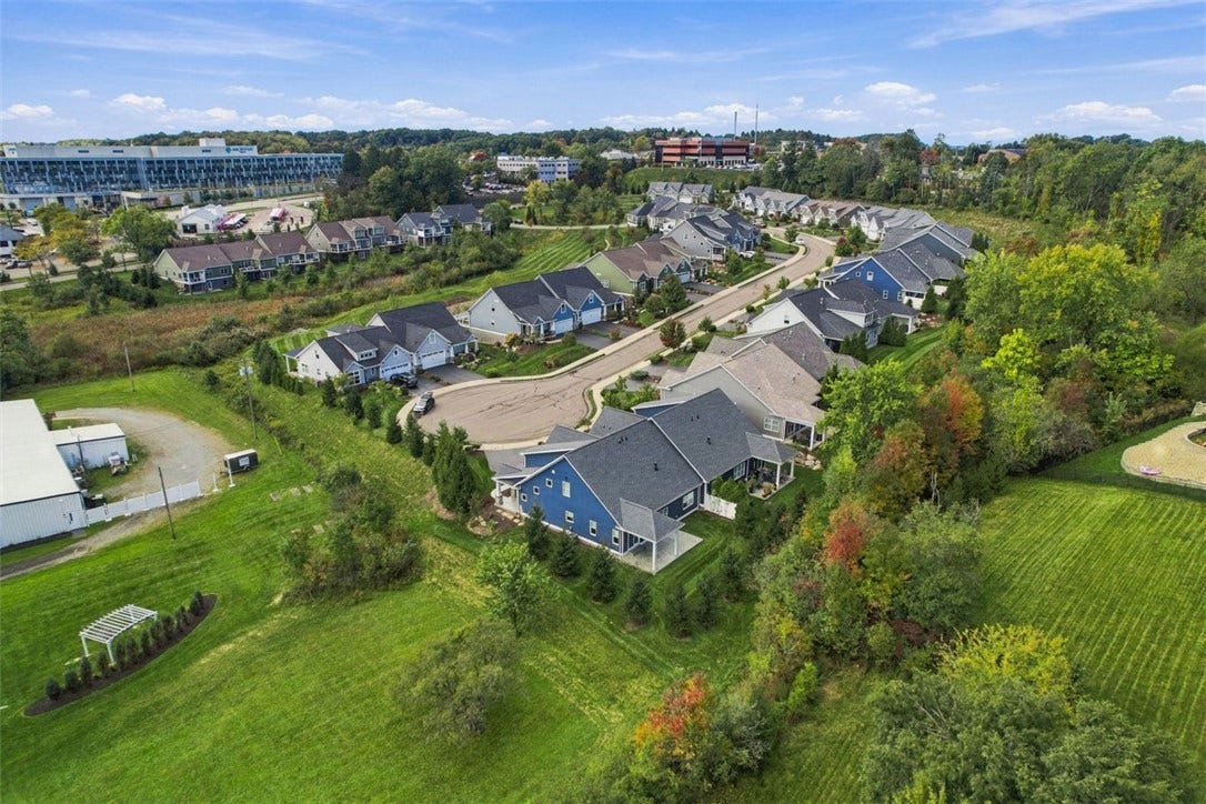158 Brookfield Estates Dr, Wexford, PA 15090