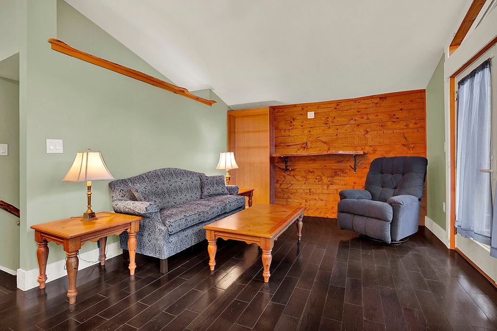 262 Mountain View Rd, Uniontown, PA 15401 262 Mountain View Rd, Uniontown, PA 15401