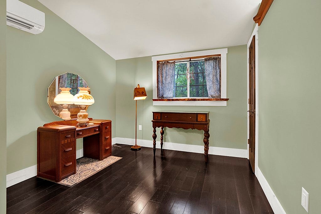 262 Mountain View Rd, Uniontown, PA 15401 262 Mountain View Rd, Uniontown, PA 15401