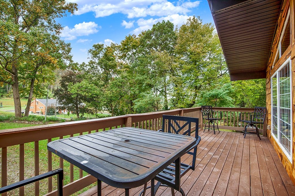 262 Mountain View Rd, Uniontown, PA 15401 262 Mountain View Rd, Uniontown, PA 15401