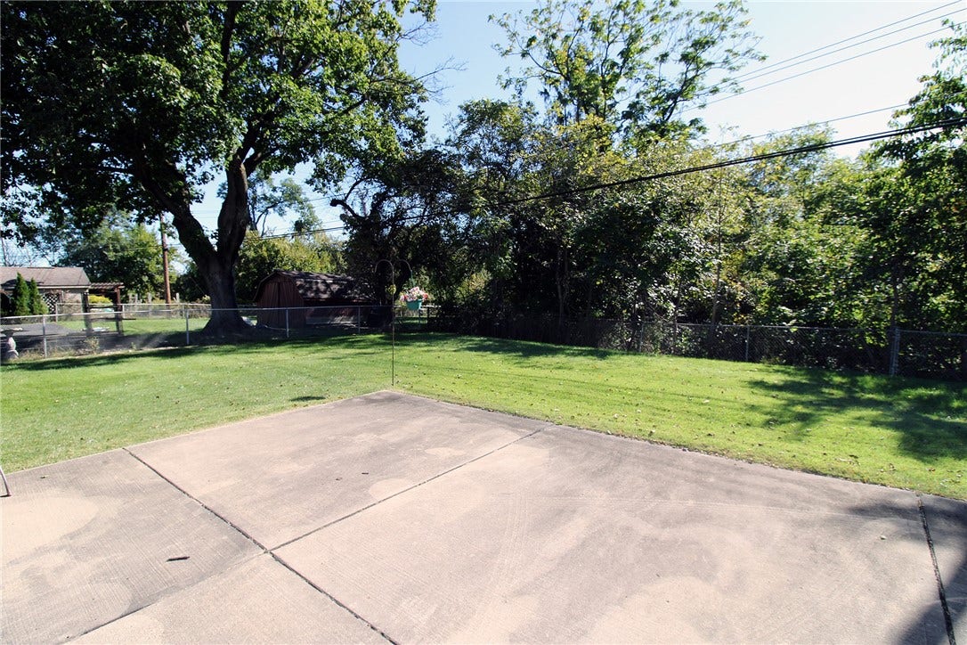 Backyard to children and pets to play.