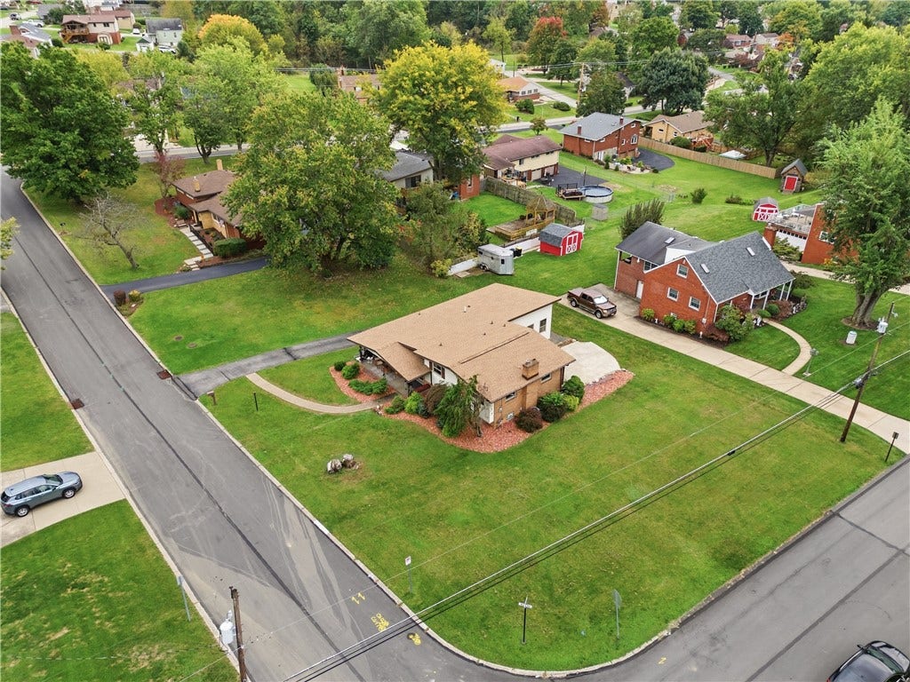 1342 Long Ave, Bethel Park, PA 15102 1342 Long Ave, Bethel Park, PA 15102
