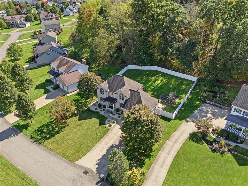 109 Bayberry Dr, Sarver, PA 16055