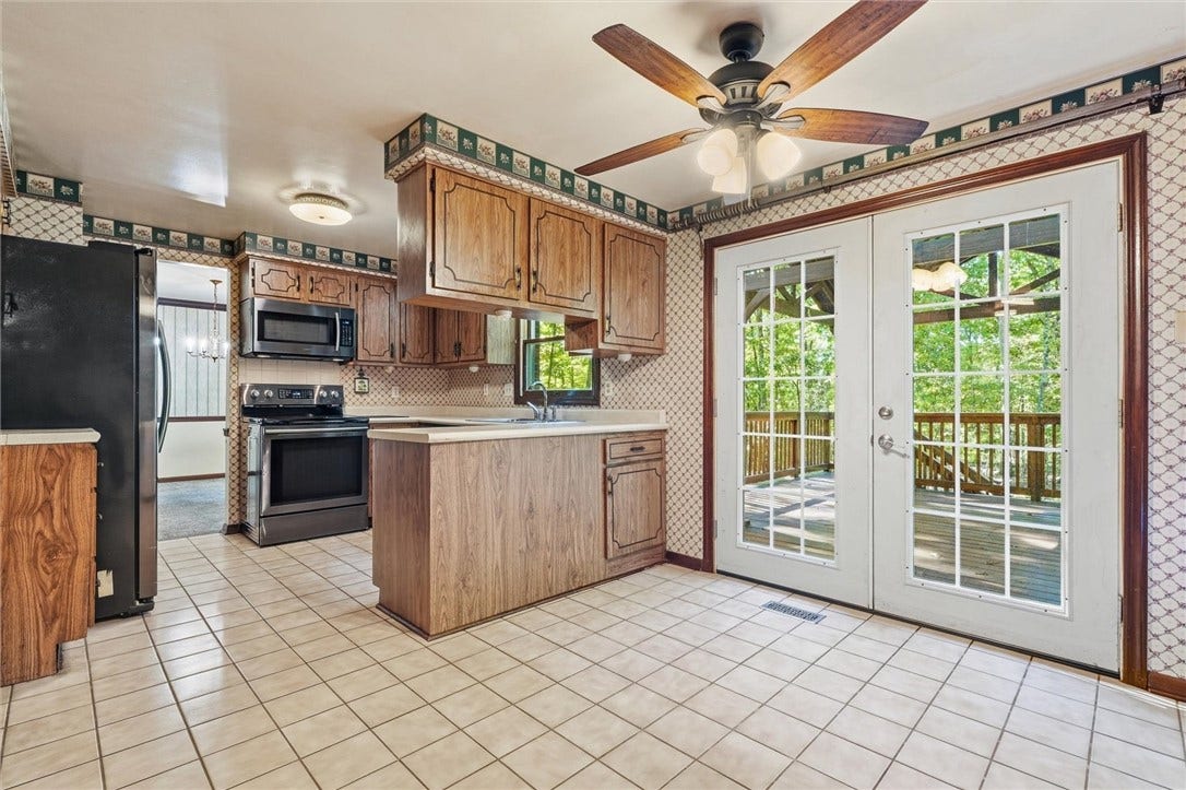 402 Golden Grove Rd, Baden, PA 15005 402 Golden Grove Rd, Baden, PA 15005