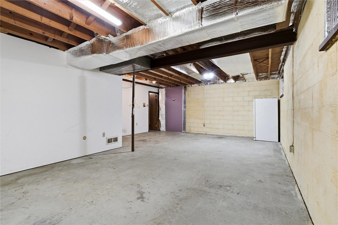 402 Golden Grove Rd, Baden, PA 15005 402 Golden Grove Rd, Baden, PA 15005