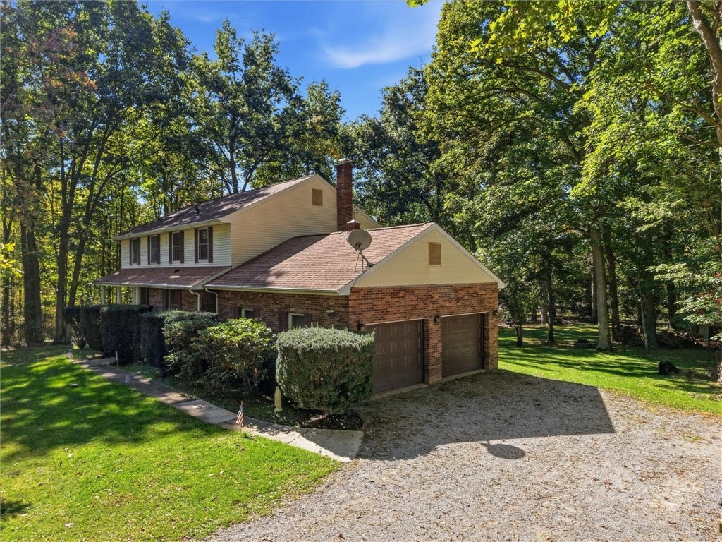 402 Golden Grove Rd, Baden, PA 15005 402 Golden Grove Rd, Baden, PA 15005