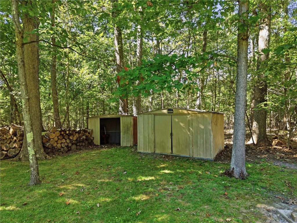 402 Golden Grove Rd, Baden, PA 15005 402 Golden Grove Rd, Baden, PA 15005