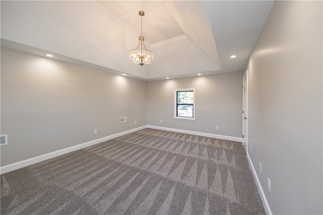 511 N Fourth St, Youngwood, PA 15697