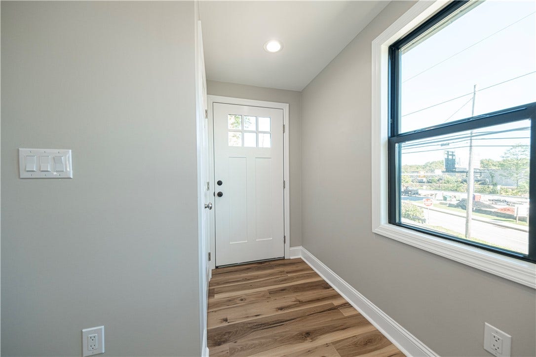 511 N Fourth St, Youngwood, PA 15697