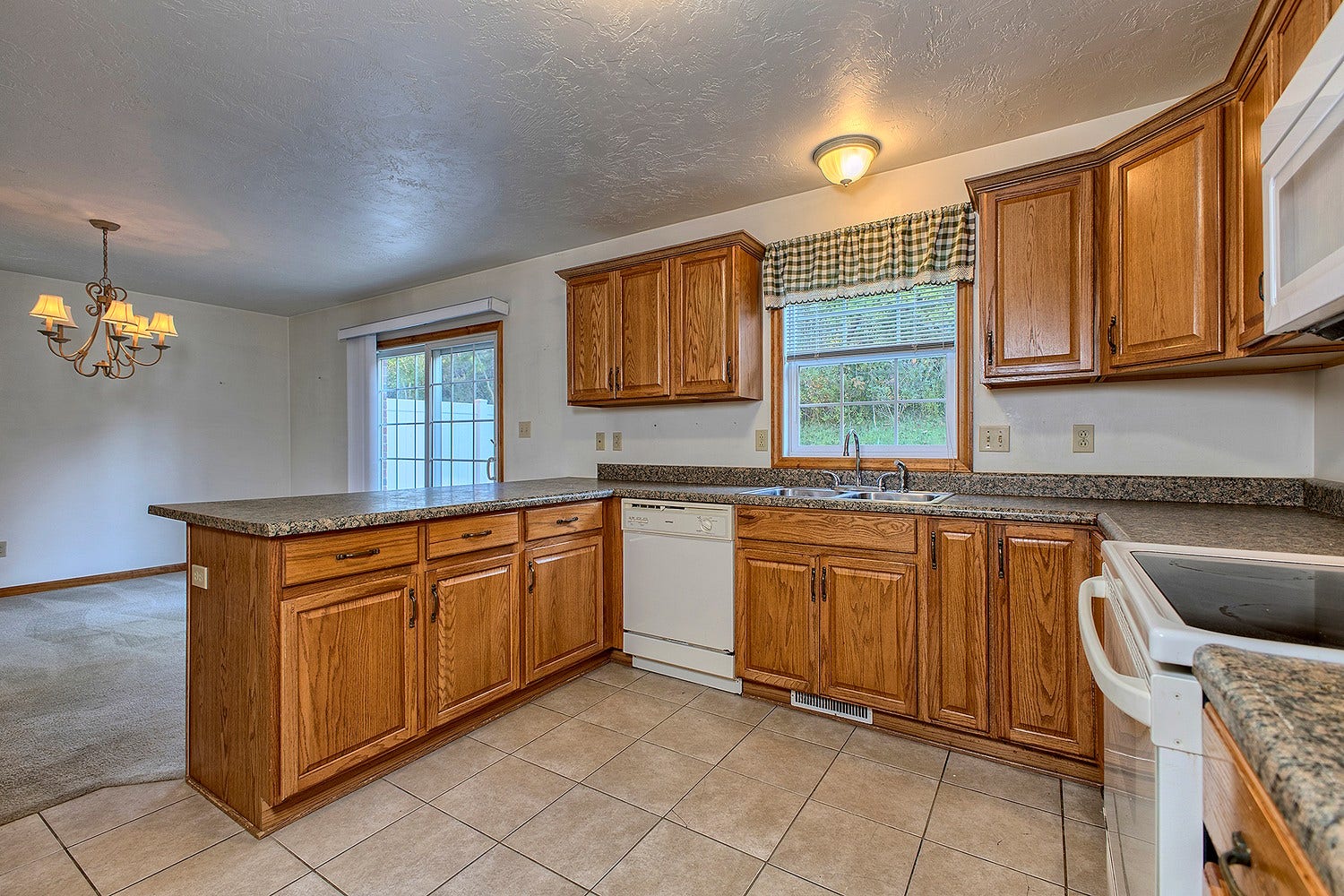 120 Park Lane, Greensburg, PA 15601