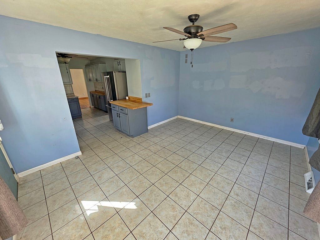 557 S Sixth Street, Indiana, PA 15701 Interior