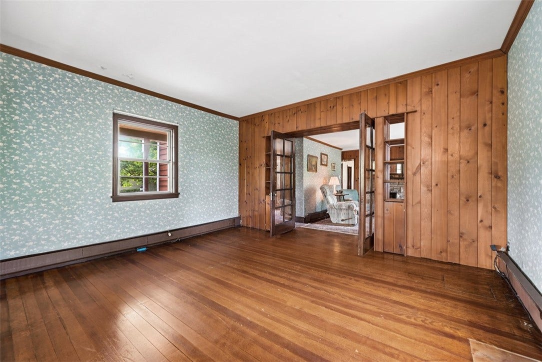 6113 Valencia Rd, Valencia, PA 16059 6113 Valencia Rd, Valencia, PA 16059