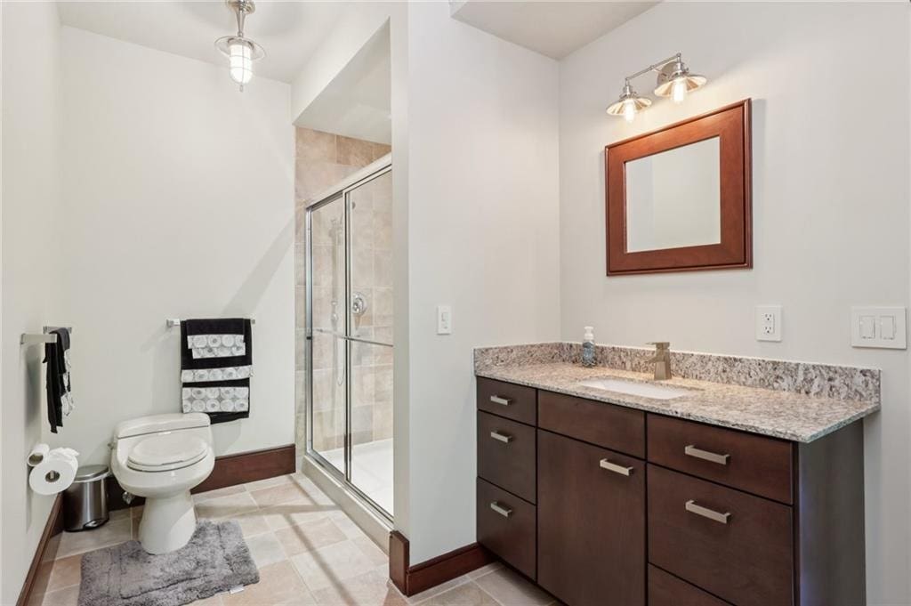 2330 South Ridge Drive, Hidden Valley, PA 15502