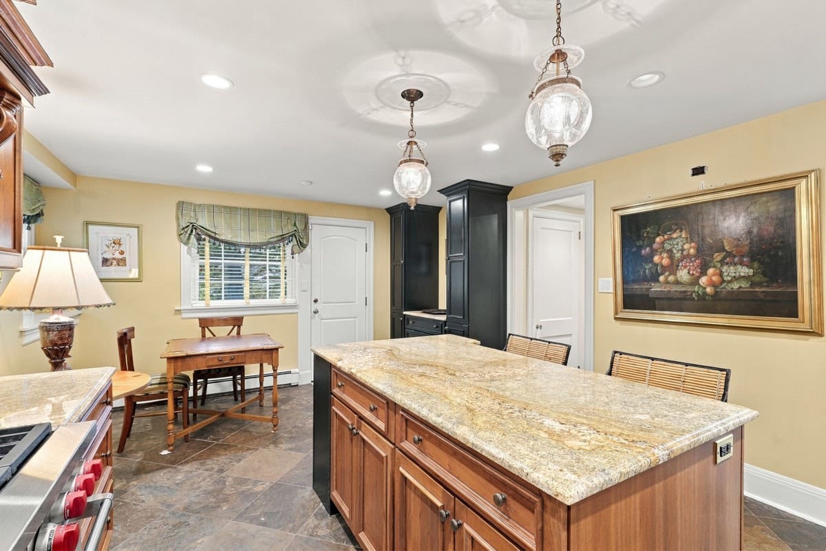 506 Roslyn Place, Pittsburgh, PA 15232 506 Roslyn Place, Pittsburgh, PA 15232