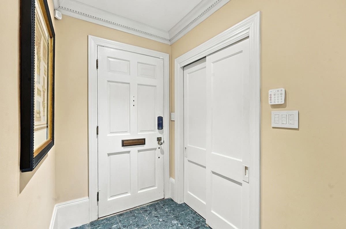 506 Roslyn Place, Pittsburgh, PA 15232 506 Roslyn Place, Pittsburgh, PA 15232