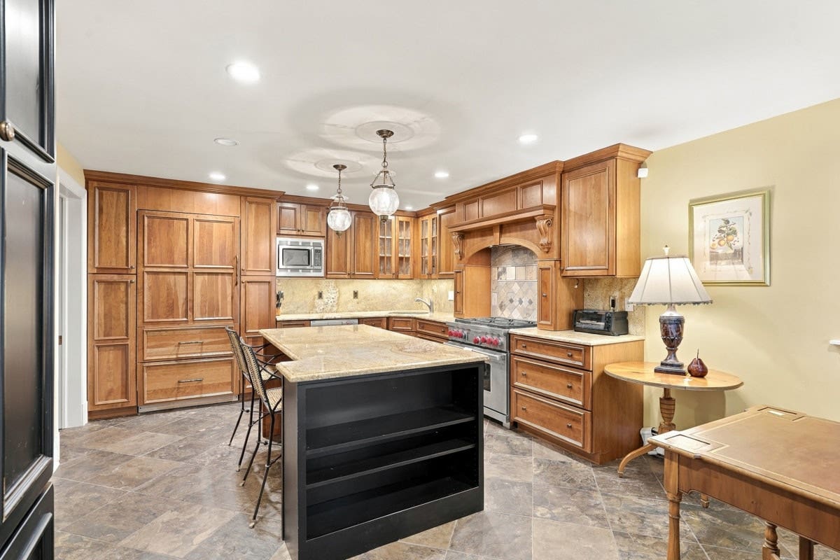 506 Roslyn Place, Pittsburgh, PA 15232 506 Roslyn Place, Pittsburgh, PA 15232