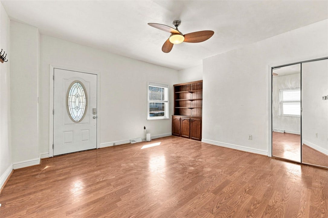1717 Sidney St, Pittsburgh, PA 15203