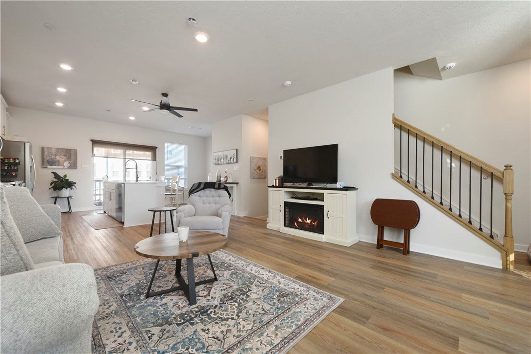 532 Cooper St, Wexford, PA 15090 532 Cooper St, Wexford, PA 15090