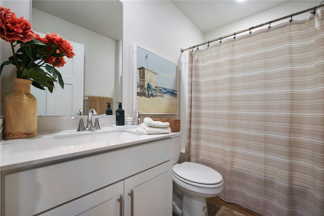 532 Cooper St, Wexford, PA 15090 532 Cooper St, Wexford, PA 15090
