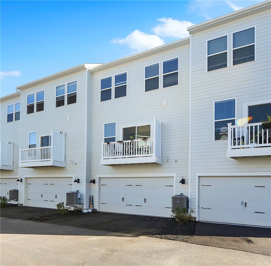 532 Cooper St, Wexford, PA 15090 532 Cooper St, Wexford, PA 15090