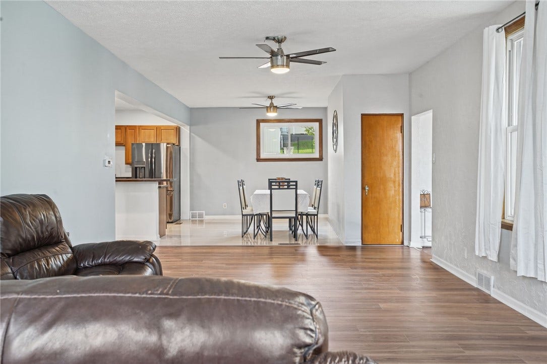 408 S Broadway Street, #408, Scottdale, PA 15650