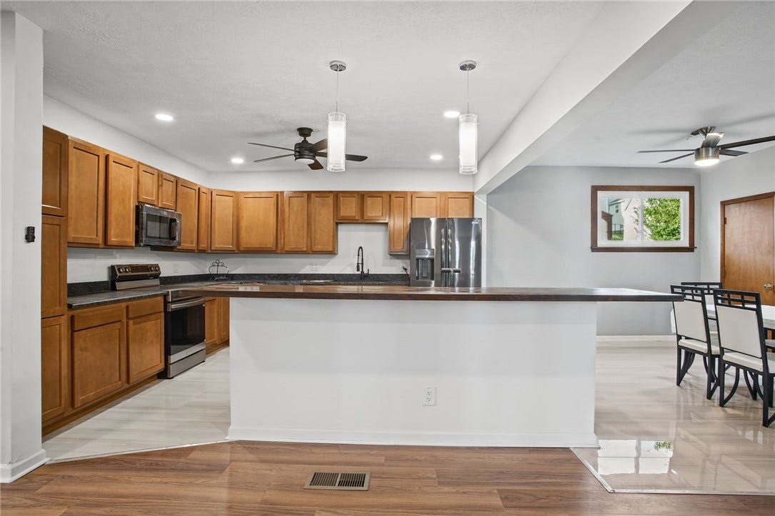 408 S Broadway Street, #408, Scottdale, PA 15650