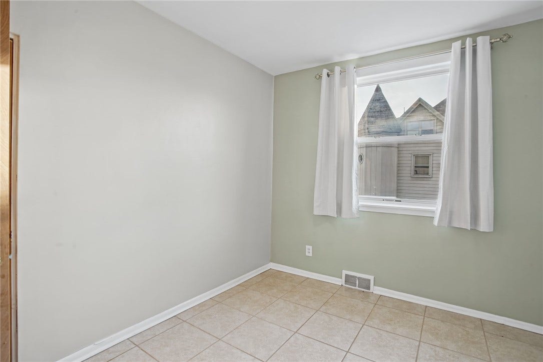 408 S Broadway Street, #408, Scottdale, PA 15650
