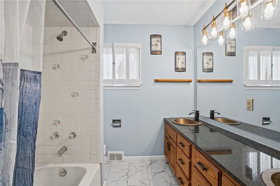 408 S Broadway Street, #408, Scottdale, PA 15650