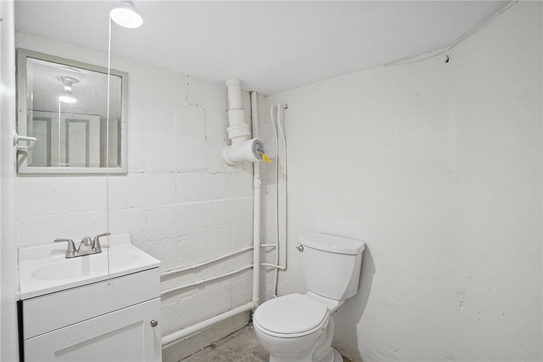 408 S Broadway Street, #408, Scottdale, PA 15650