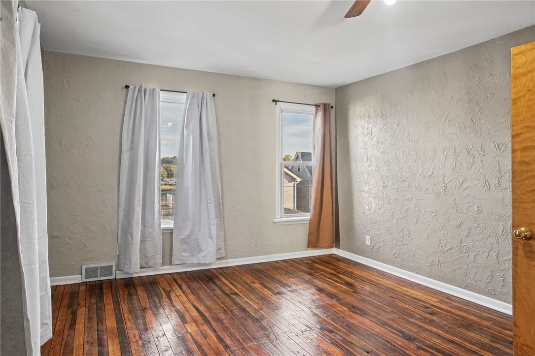 408 S Broadway Street, #408, Scottdale, PA 15650