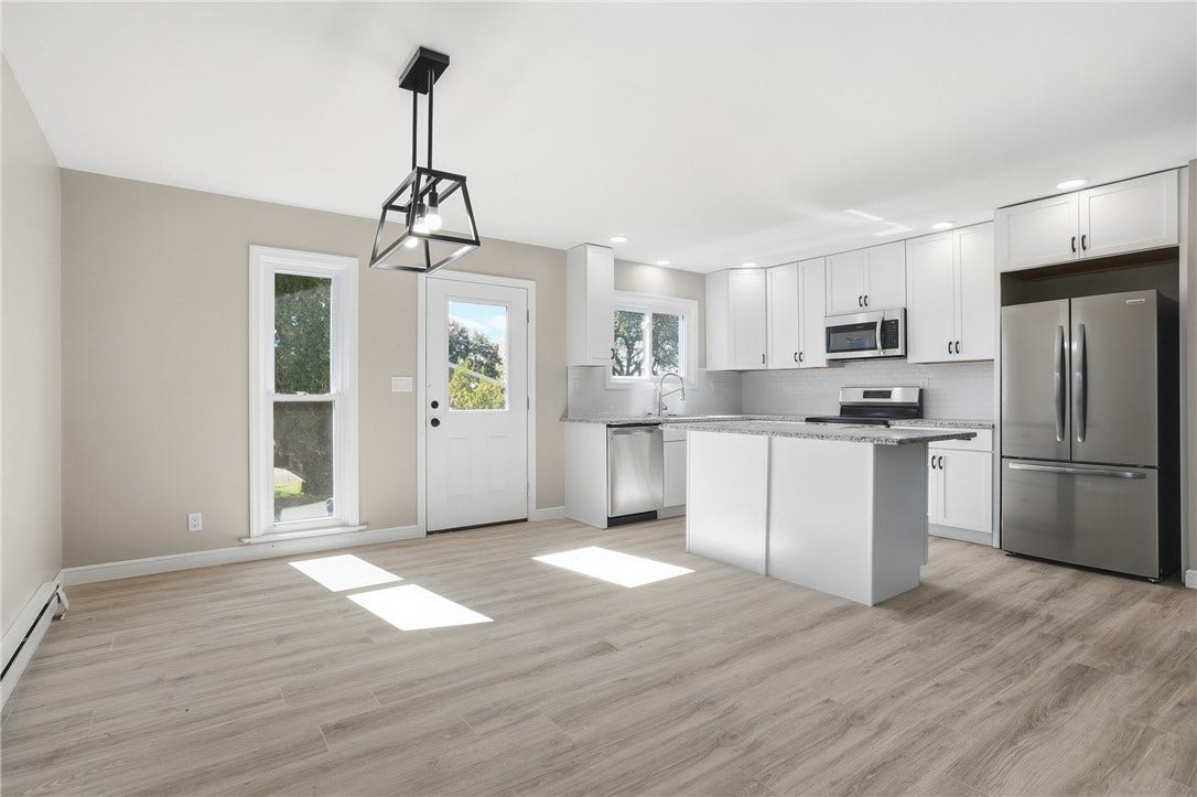 108 Oak Street, Slippery Rock Boro, PA 16057