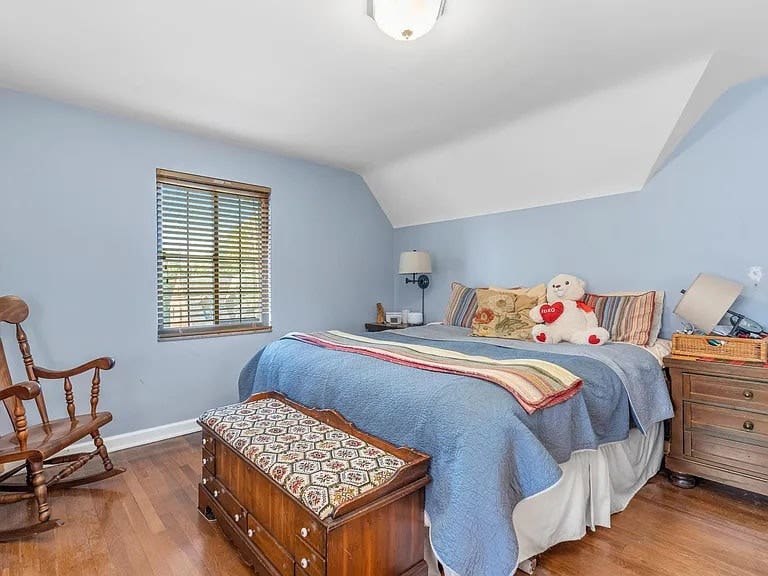 634 Bower Hill Road, Pittsburgh, PA 15243