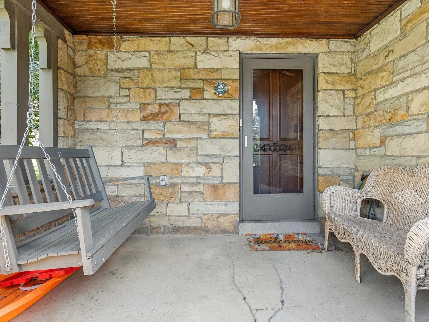 634 Bower Hill Road, Pittsburgh, PA 15243