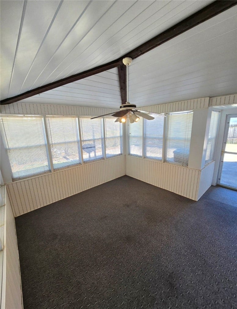 5015 Elmwood Dr, Pittsburgh, PA 15227 5015 Elmwood Dr, Pittsburgh, PA 15227