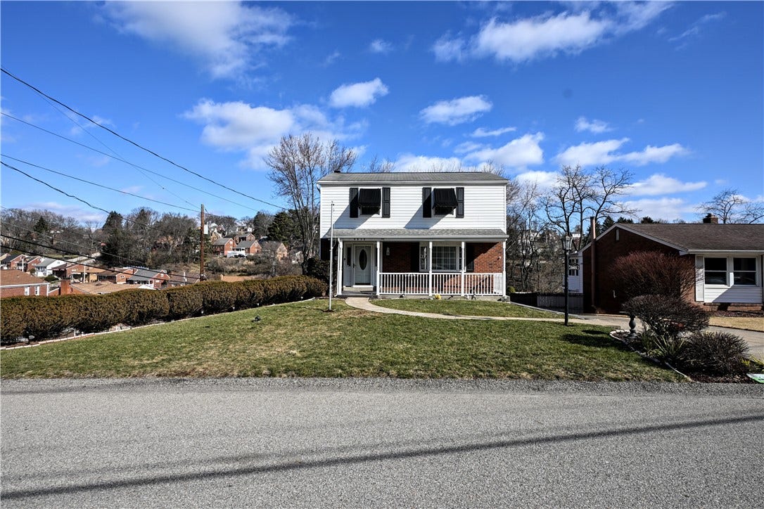 5015 Elmwood Dr, Pittsburgh, PA 15227 5015 Elmwood Dr, Pittsburgh, PA 15227