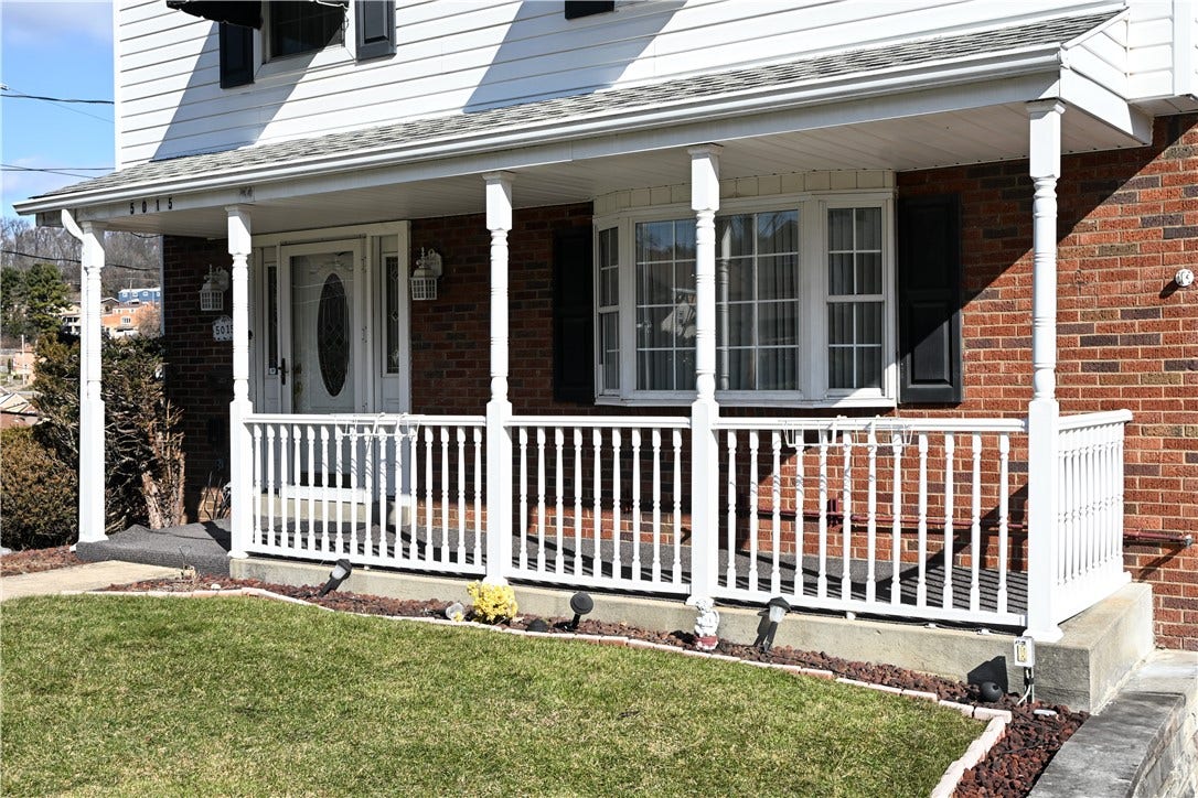5015 Elmwood Dr, Pittsburgh, PA 15227 5015 Elmwood Dr, Pittsburgh, PA 15227